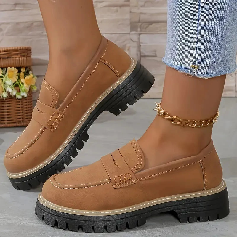 Chaussures décontractées pour femmes au fini mat de style britannique