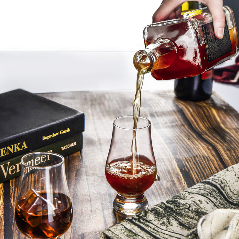 Whisky Sniffing Glass for Tasting at Events and Parties