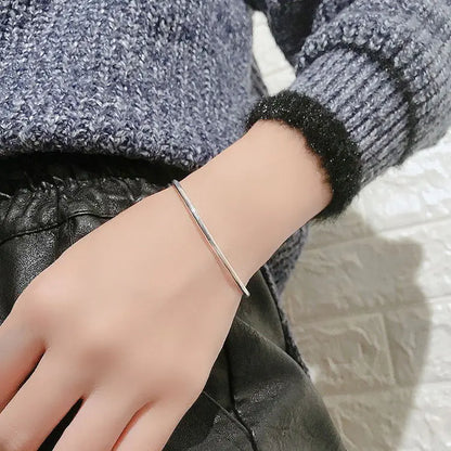 Minimalist Bangle