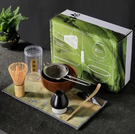 Ensemble traditionnel japonais de fouets à matcha en bambou