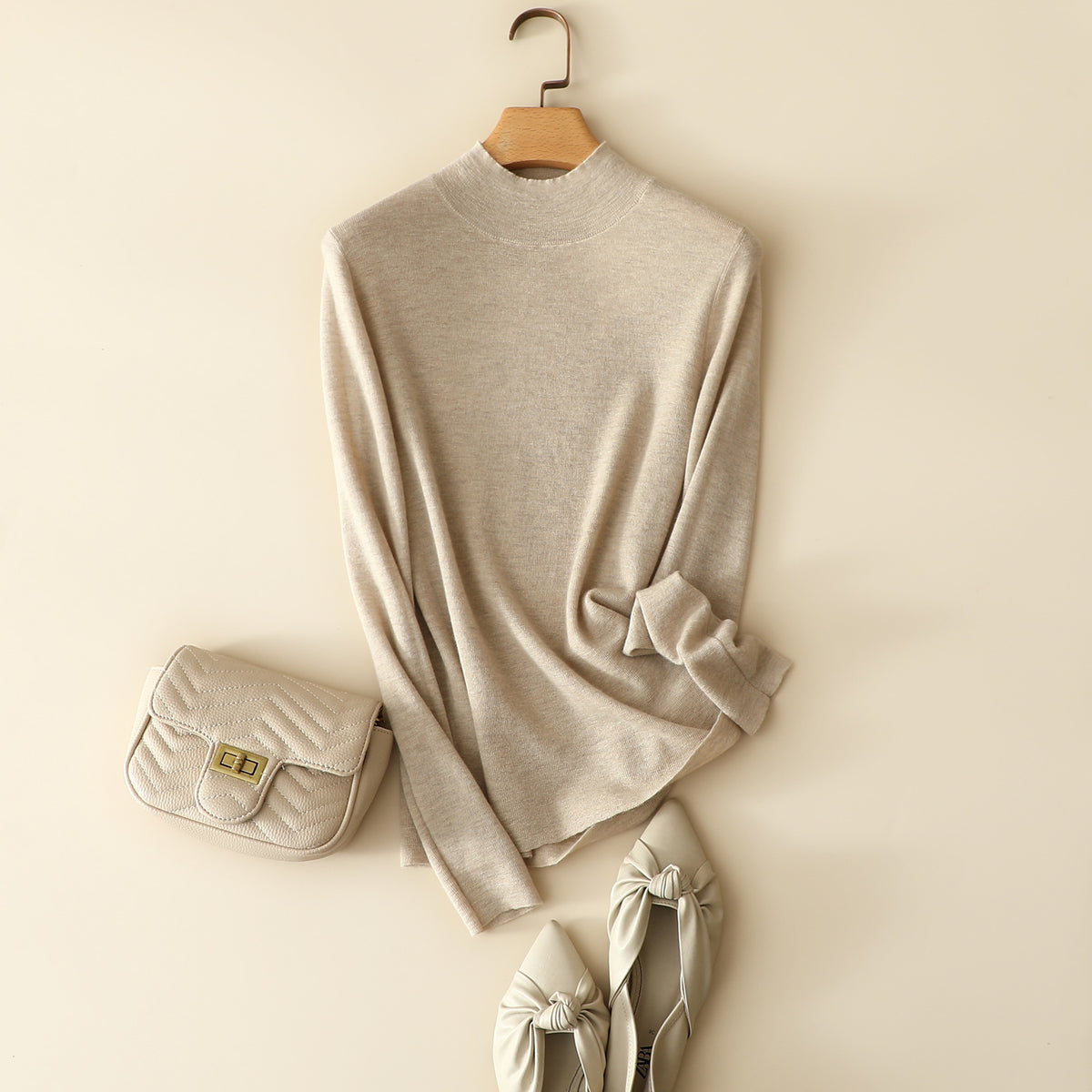 Women's Classic Cashmere Turtleneck Sweater