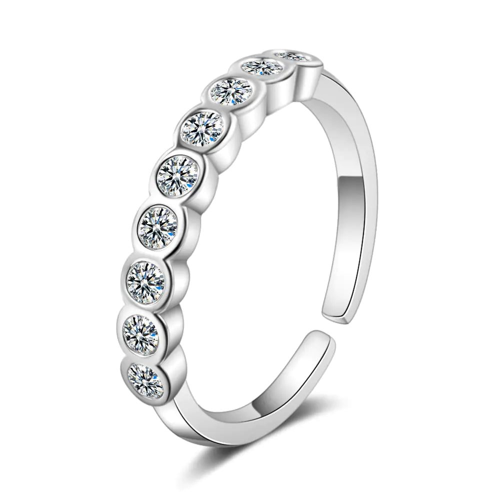 Bague ouverte minimaliste tendance avec diamants