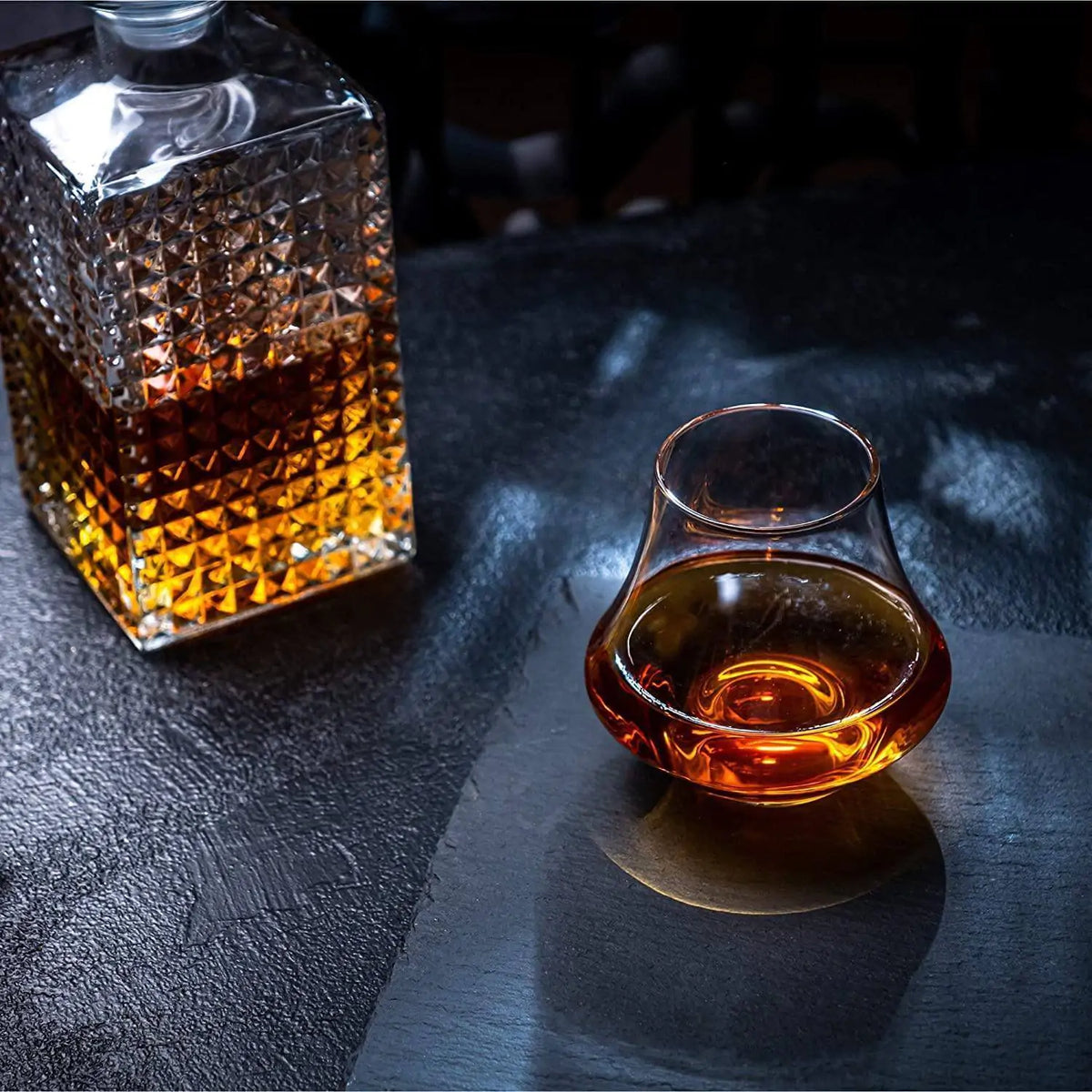 Le Coffret Connoisseur – Glaçons en granit & Verre de dégustation à whisky