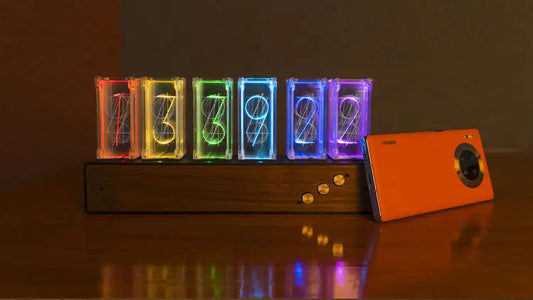 Horloge et veilleuse numériques modernes à tubes Nixie
