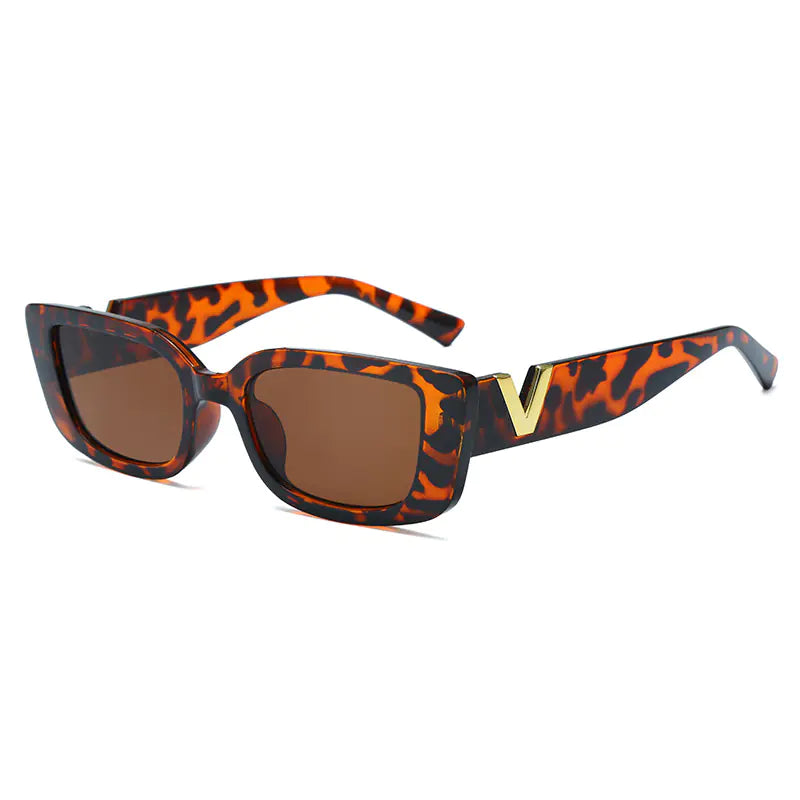 Fashionable Small Frame V Word Sunglasses for Women