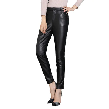 Pantalon cigarette en cuir