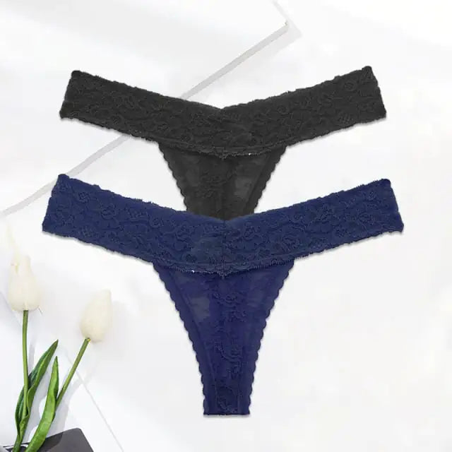 Ladies Solid Color Lace Thong Panties