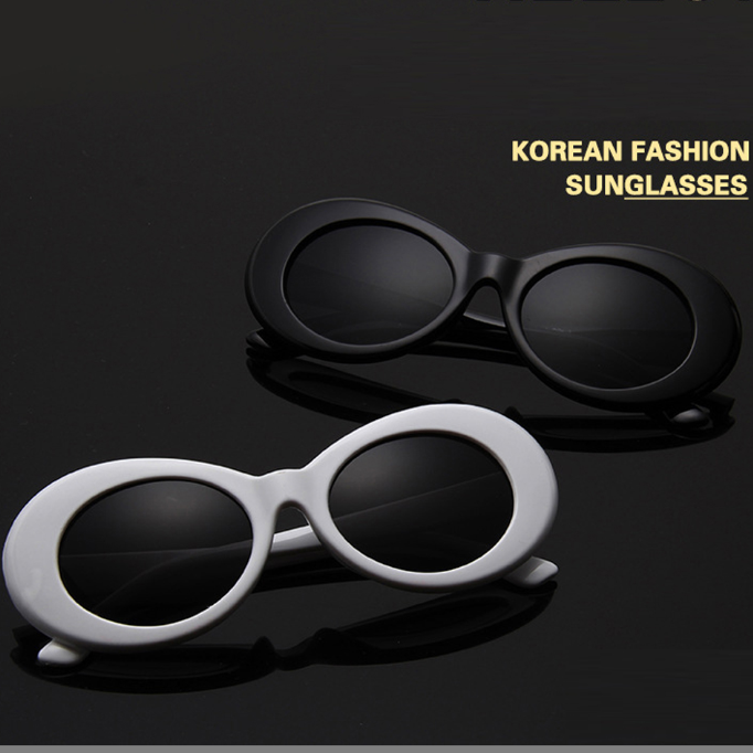 세련된 룩을 위한 트렌디한 레트로 라운드 프레임 선글라스
