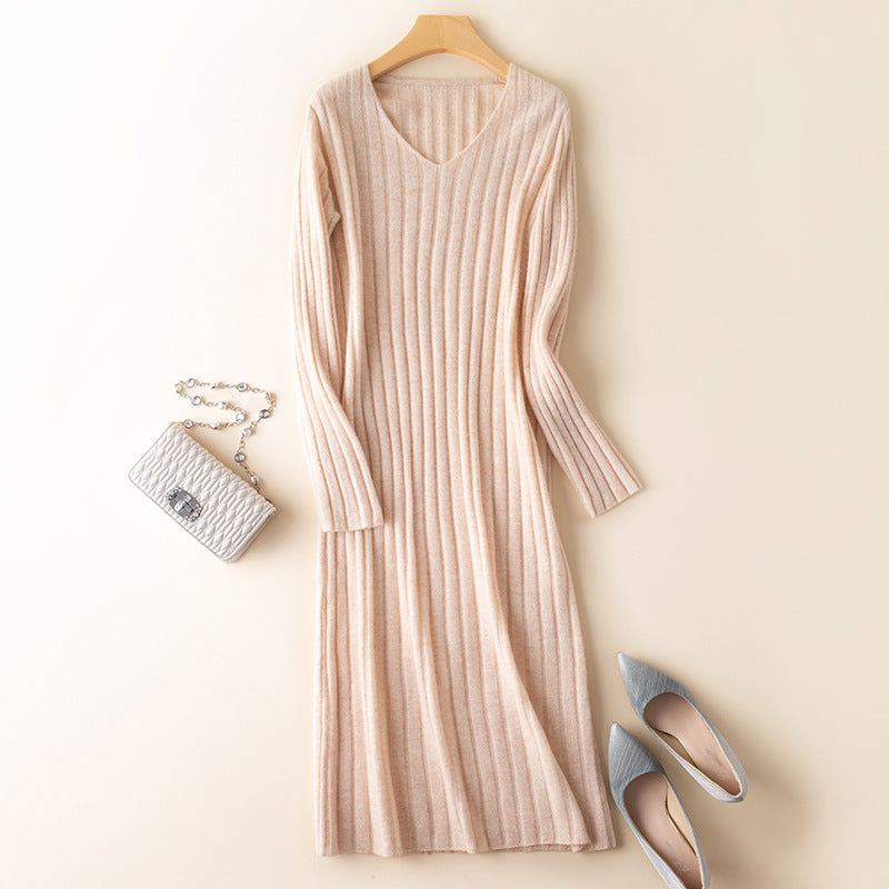 Knee-Length Knit Dress in Wool and Cashmere Blend