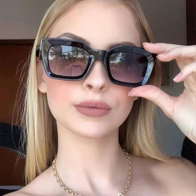 Lunettes de soleil tendance rétro à monture carrée pour l'extérieur