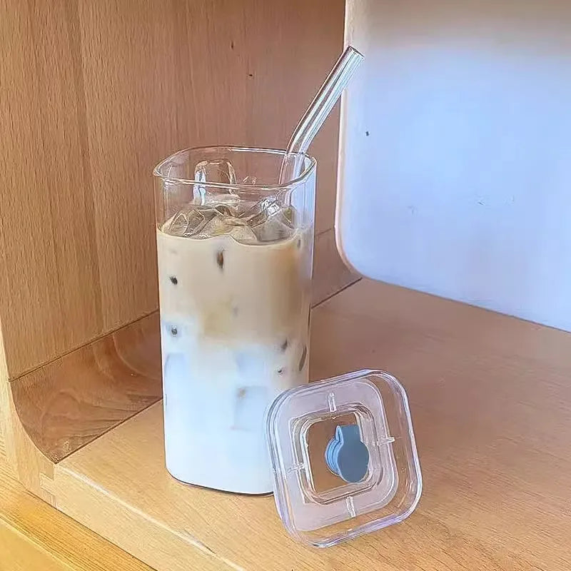 뚜껑이 있는 사각 커피 컵