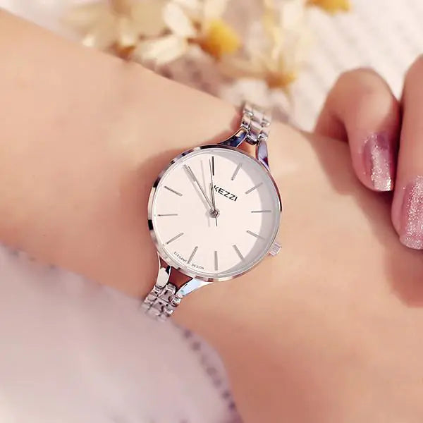 Women's Fashion Casual Bracelet Watch with Alloy Band