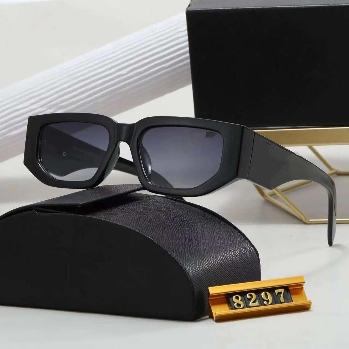 Fashion Wholesale Square Sunglasses for Men & Women
