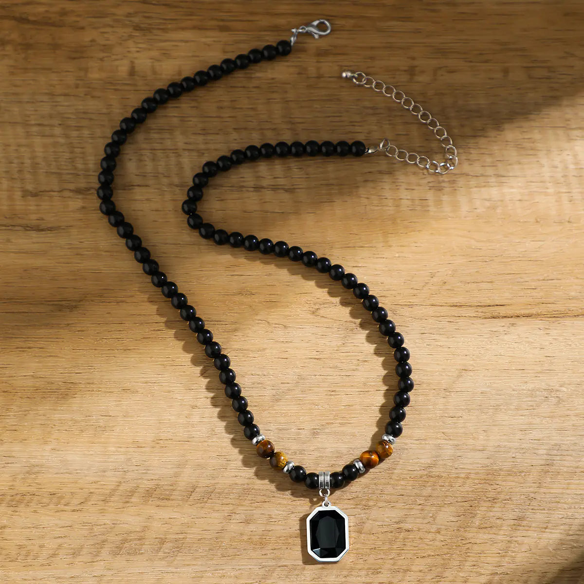 Collier pendentif onyx noir pour homme